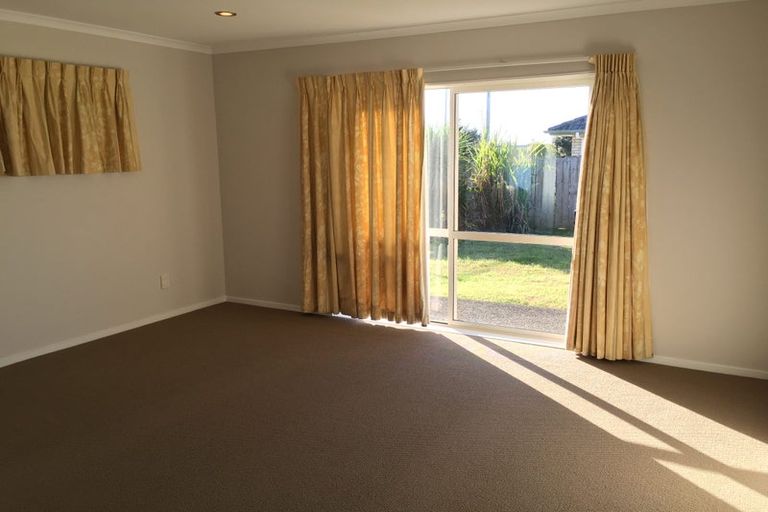 Photo of property in 11 Raphoe Road, Flat Bush, Auckland, 2019