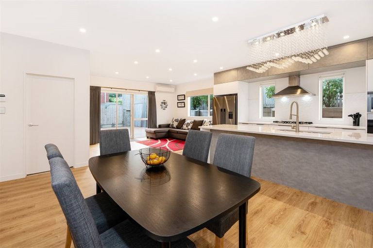 Photo of property in 1a Waitaki Street, Sunnyvale, Auckland, 0612