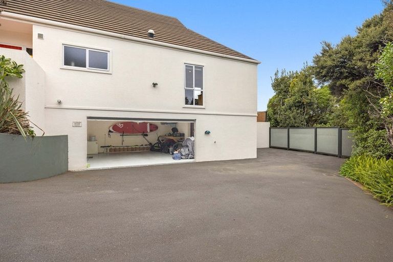 Photo of property in 32 Penryn Drive, Camborne, Porirua, 5026