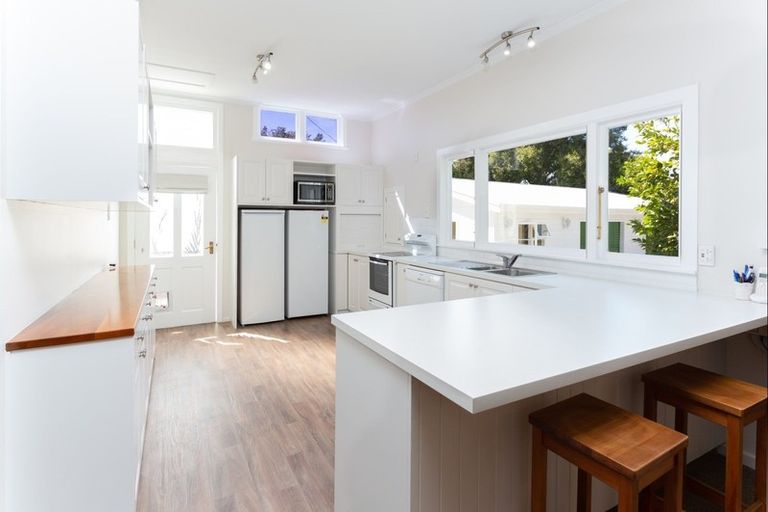 Photo of property in 9 Burden Street, Redwoodtown, Blenheim, 7201