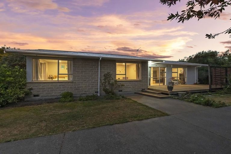 Photo of property in 11 Bayswater Crescent, Bromley, Christchurch, 8062