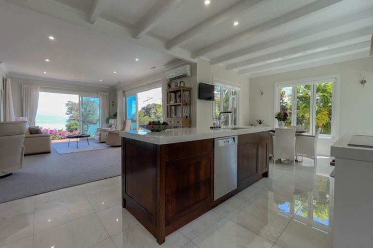 Photo of property in 11 Ngarimu Heights Row, Ngarimu Bay, Thames, 3575