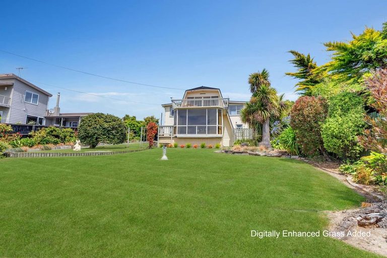Photo of property in 19 Waipapa Avenue, Diamond Harbour, 8972