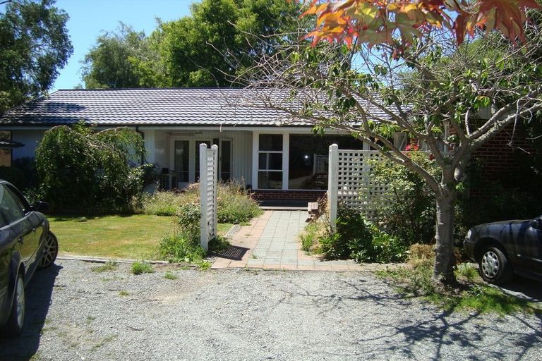 Photo of property in 38a Newnham Terrace, Upper Riccarton, Christchurch, 8041