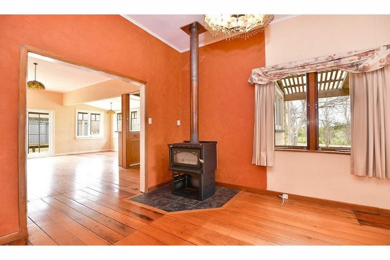 Photo of property in 2882 Kaipara Coast Highway, Glorit, Warkworth, 0984