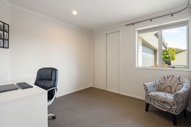 Photo of property in 26 Whitney Place, Rototuna North, Hamilton, 3210