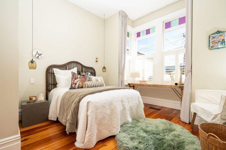 Photo of property in 87 Tiber Street, Island Bay, Wellington, 6023