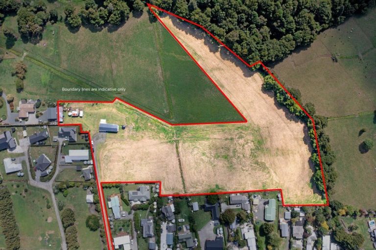 Photo of property in 966 Kahikatea Flat Road, Waitoki, Kaukapakapa, 0871