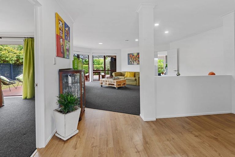 Photo of property in 101 Te Wharau Drive, Greenhithe, Auckland, 0632