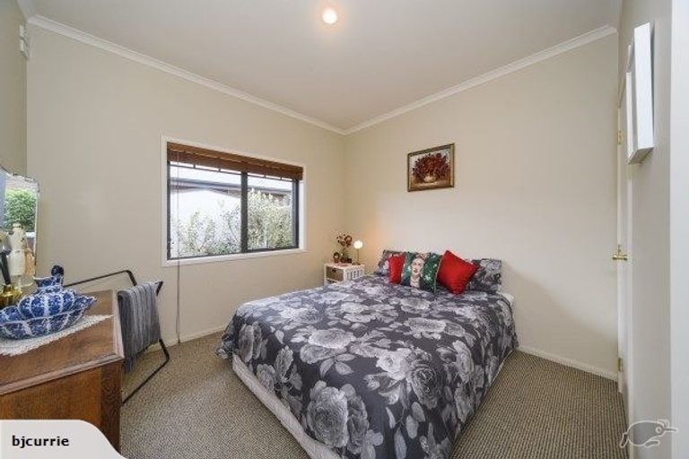 Photo of property in 45 Fitchett Street, Palmerston North, 4410