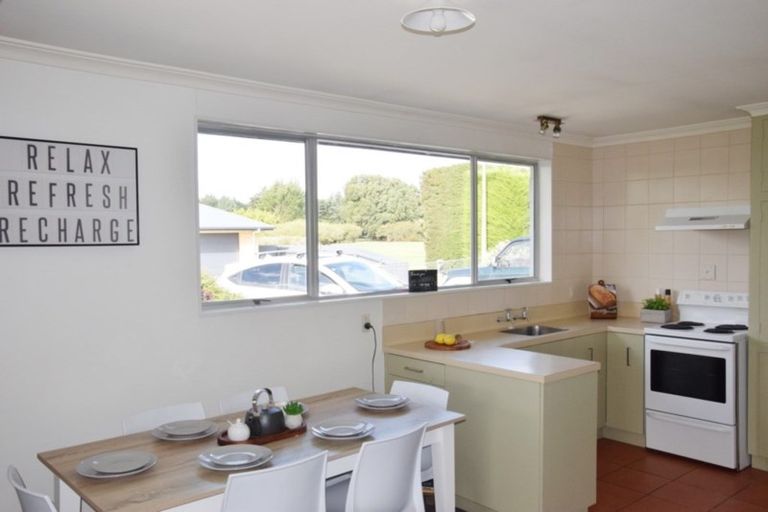 Photo of property in 35 Nichol Street, Heidelberg, Invercargill, 9812