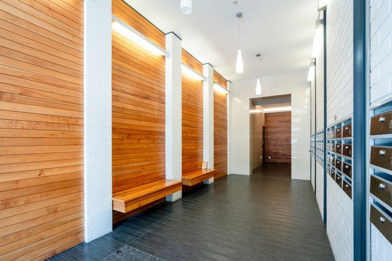 Photo of property in Republic Apartments, 4d/10 Lorne Street, Te Aro, Wellington, 6011
