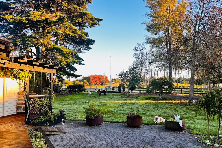 Photo of property in 172 Ellett Road, Karaka, Papakura, 2580