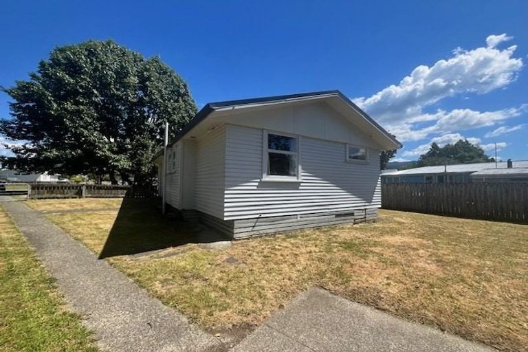 Photo of property in 41 Mawake Place, Turangi, 3334