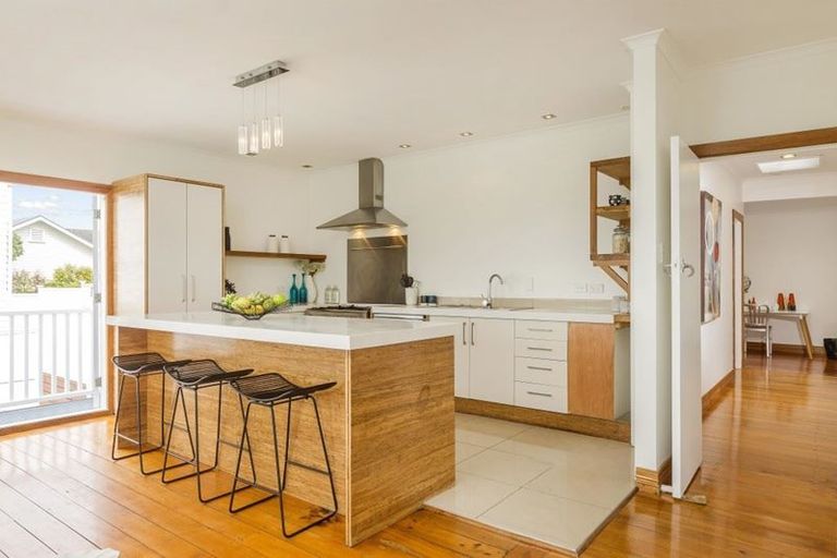 Photo of property in 1/3 Fentham Road, Hauraki, Auckland, 0622