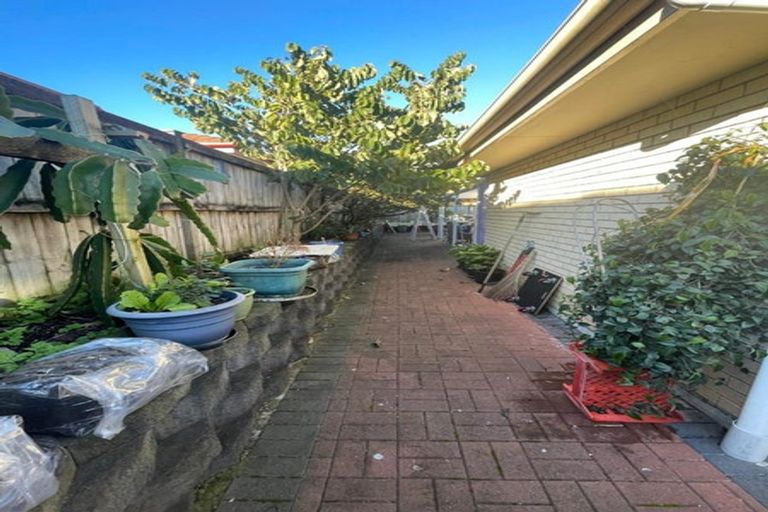 Photo of property in 10 Agapanthus Place, Flat Bush, Auckland, 2016