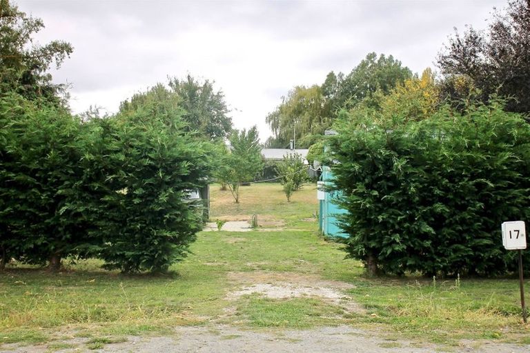 Photo of property in 17 Lowry Street, Waiau, 7332