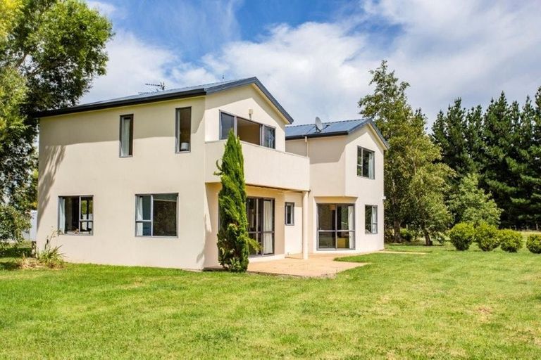 Photo of property in 2 Campbell Lane, Oxford, 7430