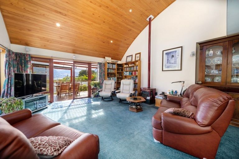 Photo of property in 599 Peninsula Road, Kelvin Heights, Queenstown, 9300