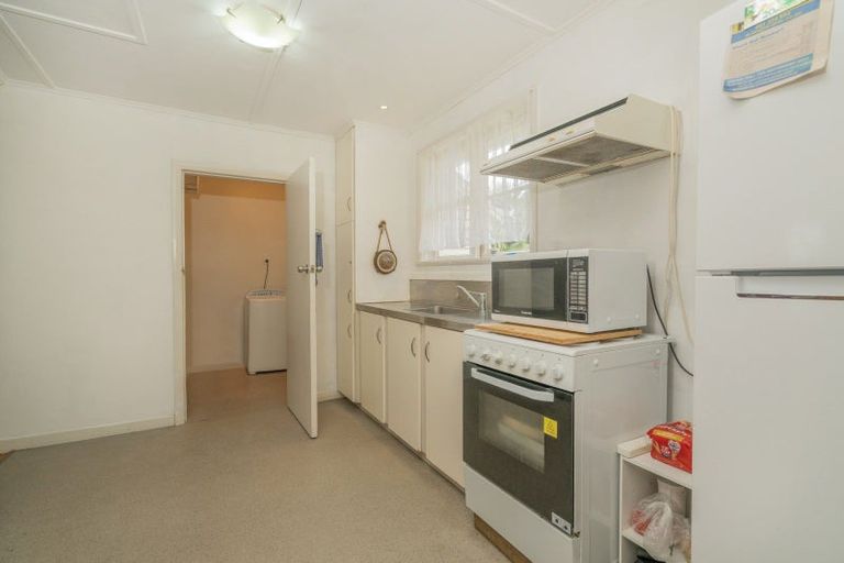 Photo of property in 8a Hannan Road, Whitianga, 3510