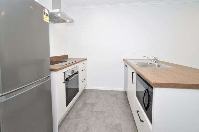 Photo of property in 16/10 Burrows Place, Frankton, Hamilton, 3204