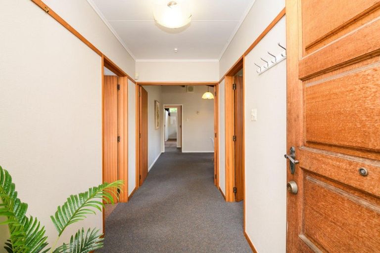 Photo of property in 308 Park Road, Hokowhitu, Palmerston North, 4410
