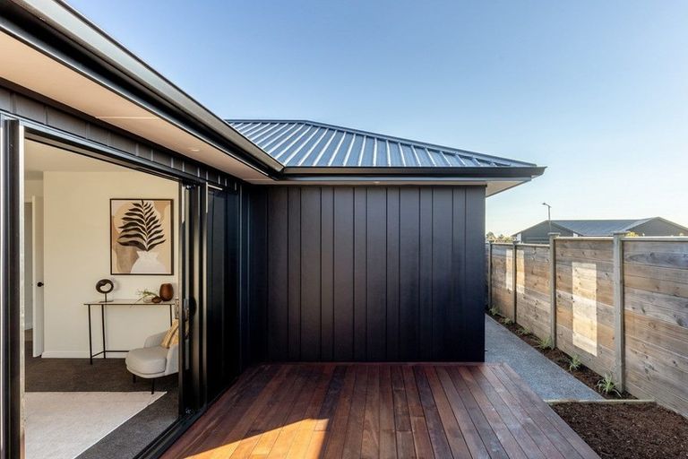 Photo of property in 22 Saint Thomas Avenue, Pyes Pa, Tauranga, 3112