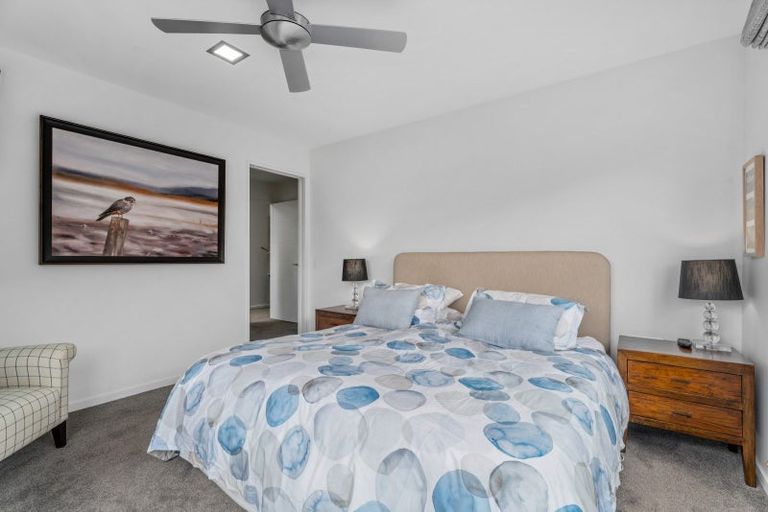 Photo of property in 10 Caithness Court, Jacks Point, Queenstown, 9371