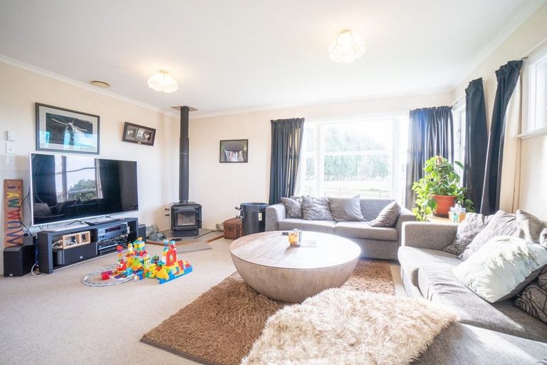 Photo of property in 185 Te Rakehou Road, Feilding, 4775