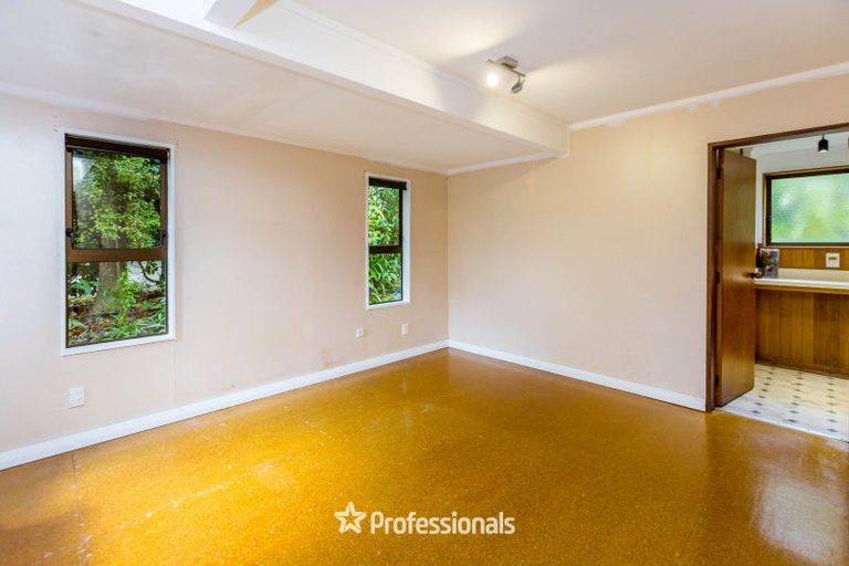 Photo of property in 8 Hobbit Lane, Pinehaven, Upper Hutt, 5371