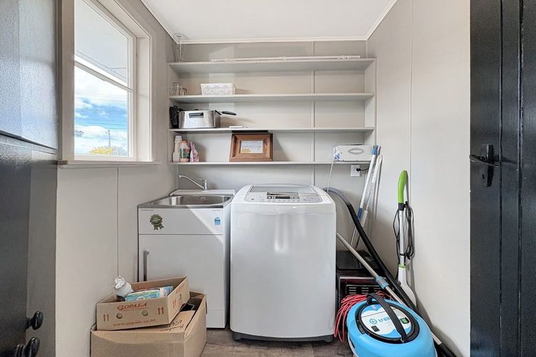 Photo of property in 12 Durham Road, Springvale, Whanganui, 4501