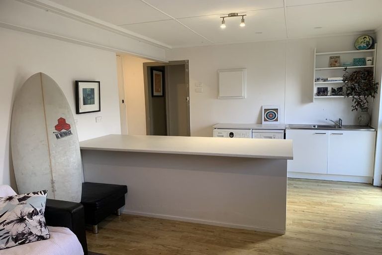 Photo of property in 11 Renata Road, Otaki, 5512