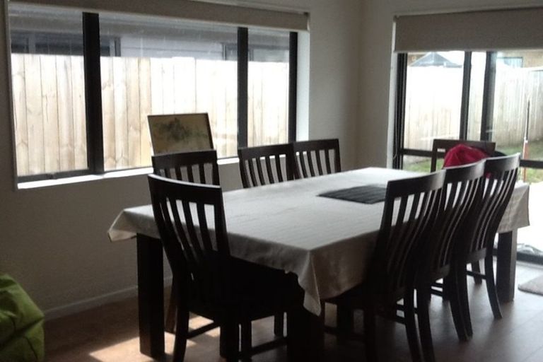 Photo of property in 17 Yatterina Avenue, Takanini, 2112