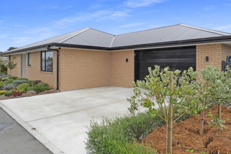 Photo of property in 16a Clydesdale Drive, Holmes Hill, Oamaru, 9401