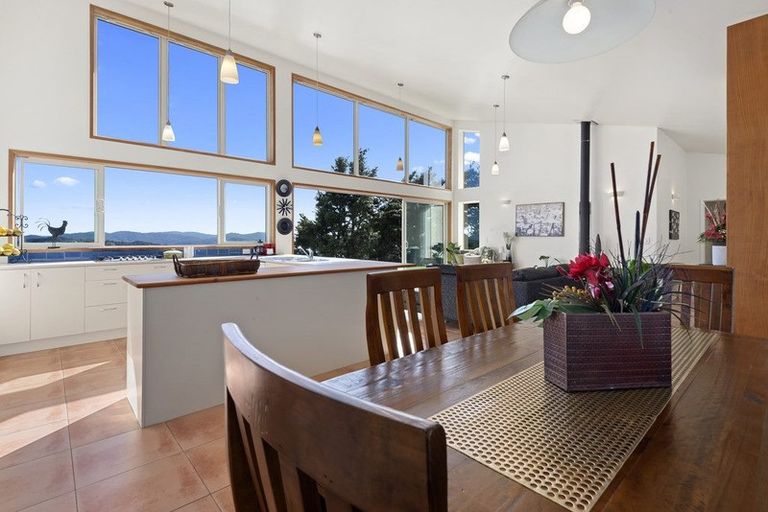 Photo of property in 34 Nova Way, Kauri, 0185