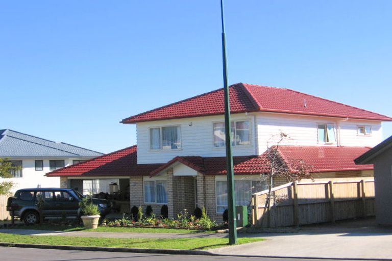 Photo of property in 38 The Enclave, Totara Heights, Auckland, 2105