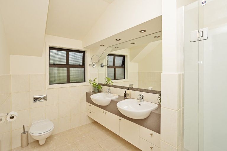 Photo of property in 32 Alice Street, Gladstone, Invercargill, 9810