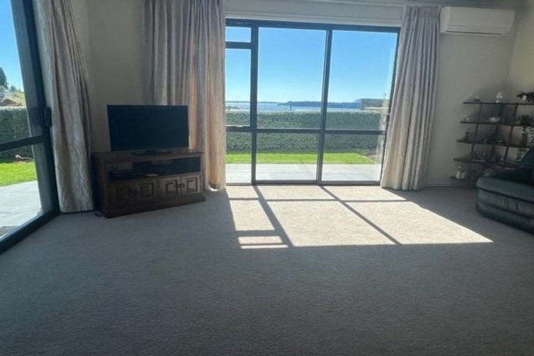 Photo of property in 16 Parkland Rise, Omokoroa, 3114