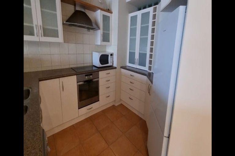 Photo of property in Construction House, 52/80 Kent Terrace, Mount Victoria, Wellington, 6011