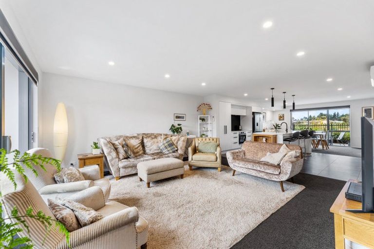 Photo of property in 156 Metehau Street, Marshland, Christchurch, 8083