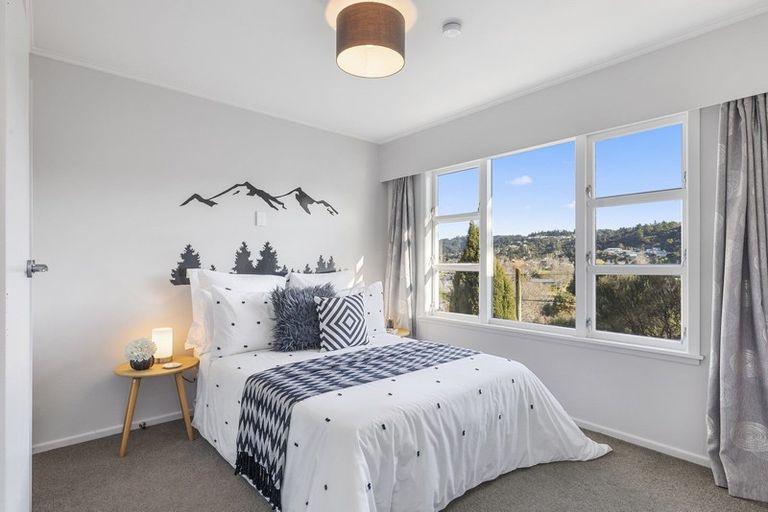 Photo of property in 99 Thomas Street, Stokes Valley, Lower Hutt, 5019