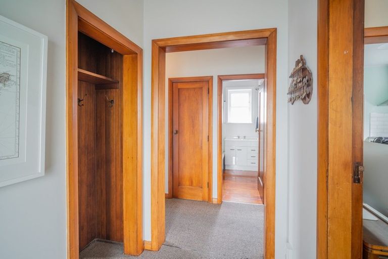 Photo of property in 6 Hammond Place, Spreydon, Christchurch, 8024