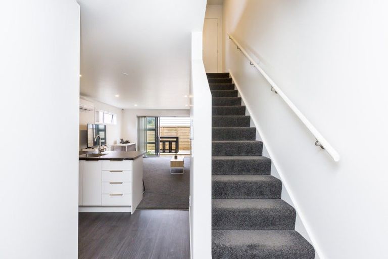 Photo of property in 1115a High Street, Taita, Lower Hutt, 5011