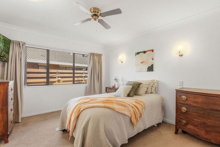 Photo of property in 4 Fuchsia Place, Mount Maunganui, 3116