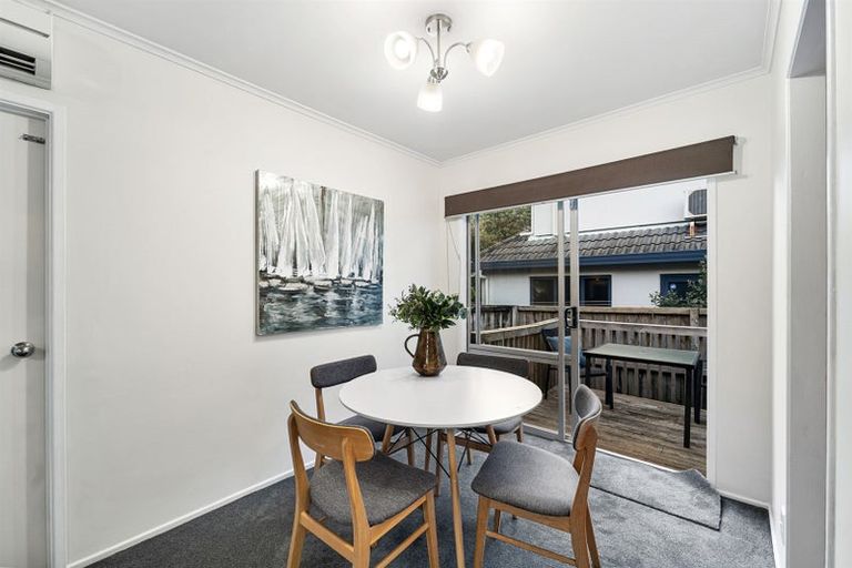 Photo of property in 2/156 Nile Road, Milford, Auckland, 0620