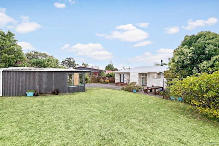 Photo of property in 28 Parry Road, Mount Wellington, Auckland, 1062