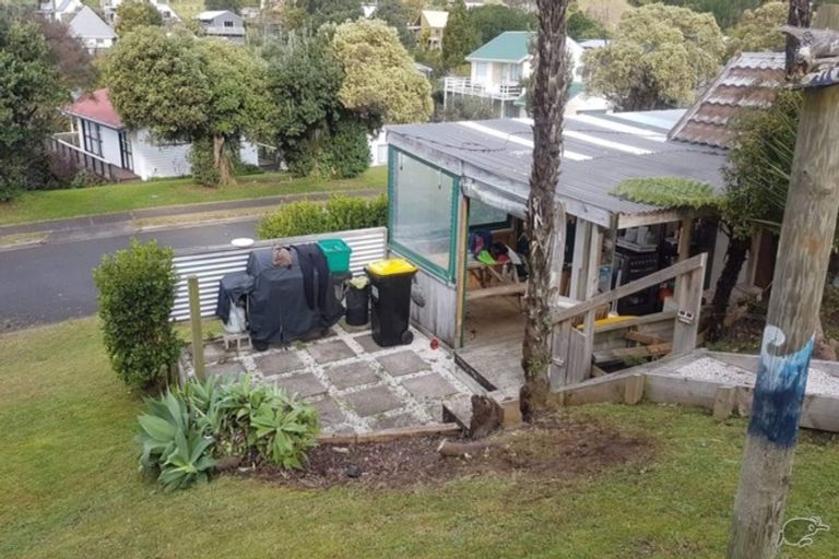 Photo of property in 212 Russell Bruce Place, Onemana, Whangamata, 3691