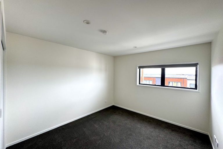 Photo of property in 201/3 Newelm Lane, Flat Bush, 2019