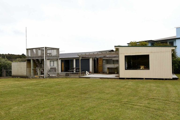 Photo of property in 299 Big Bay Road, Manukau Heads, Awhitu, 2684