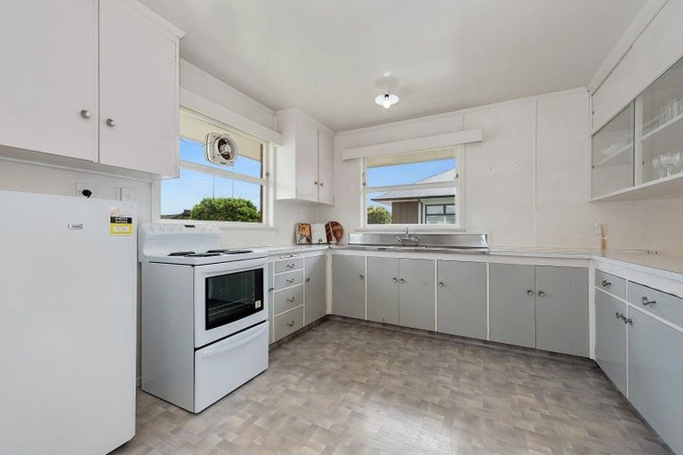 Photo of property in 59 Braid Road, St Andrews, Hamilton, 3200